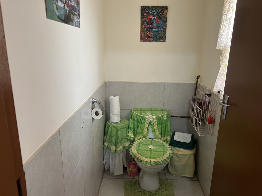 3 Bedroom Property for Sale in Vierfontein Free State